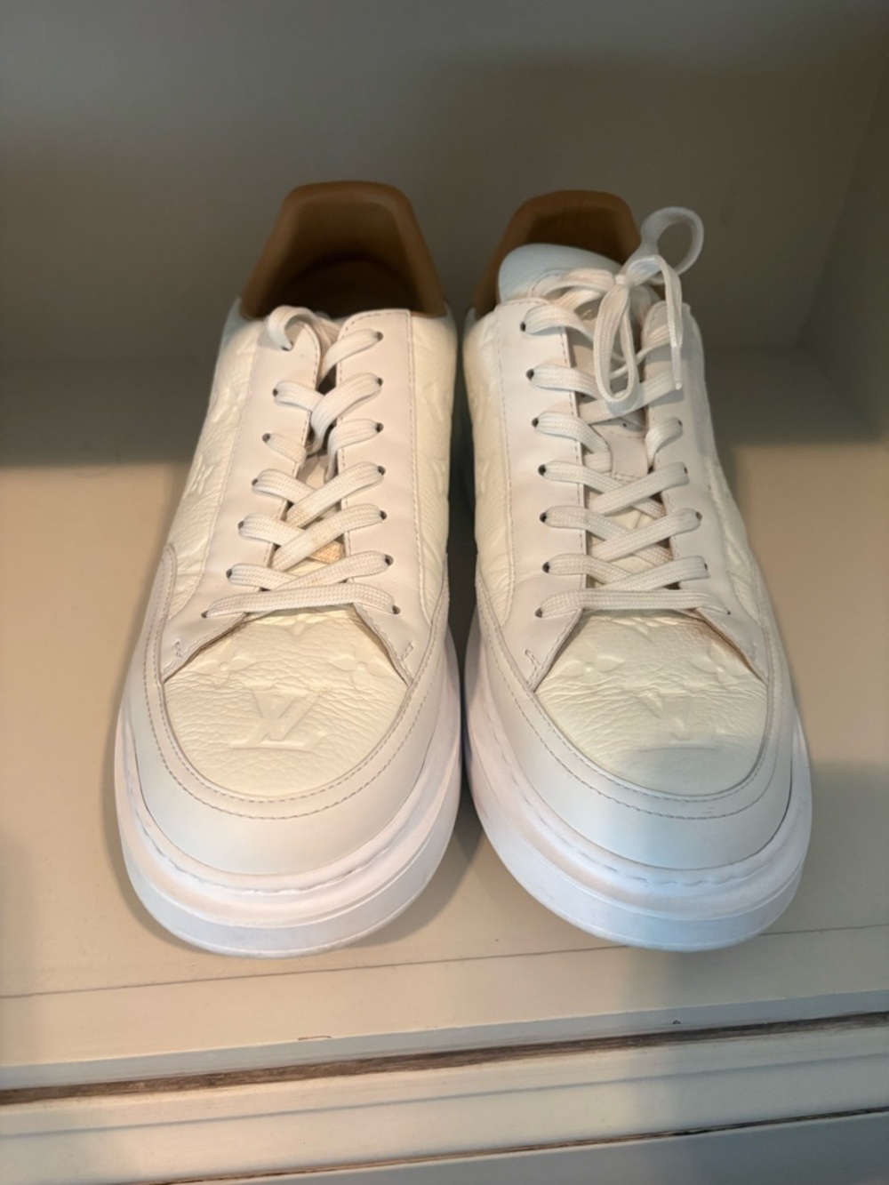 White Mens Louis Vuitton Leather Low-Top Sneakers - Luxury Embossed Design